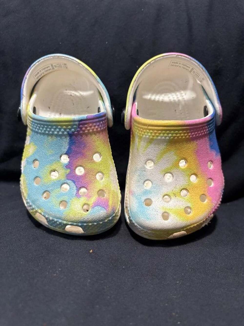Crocs size 2/3